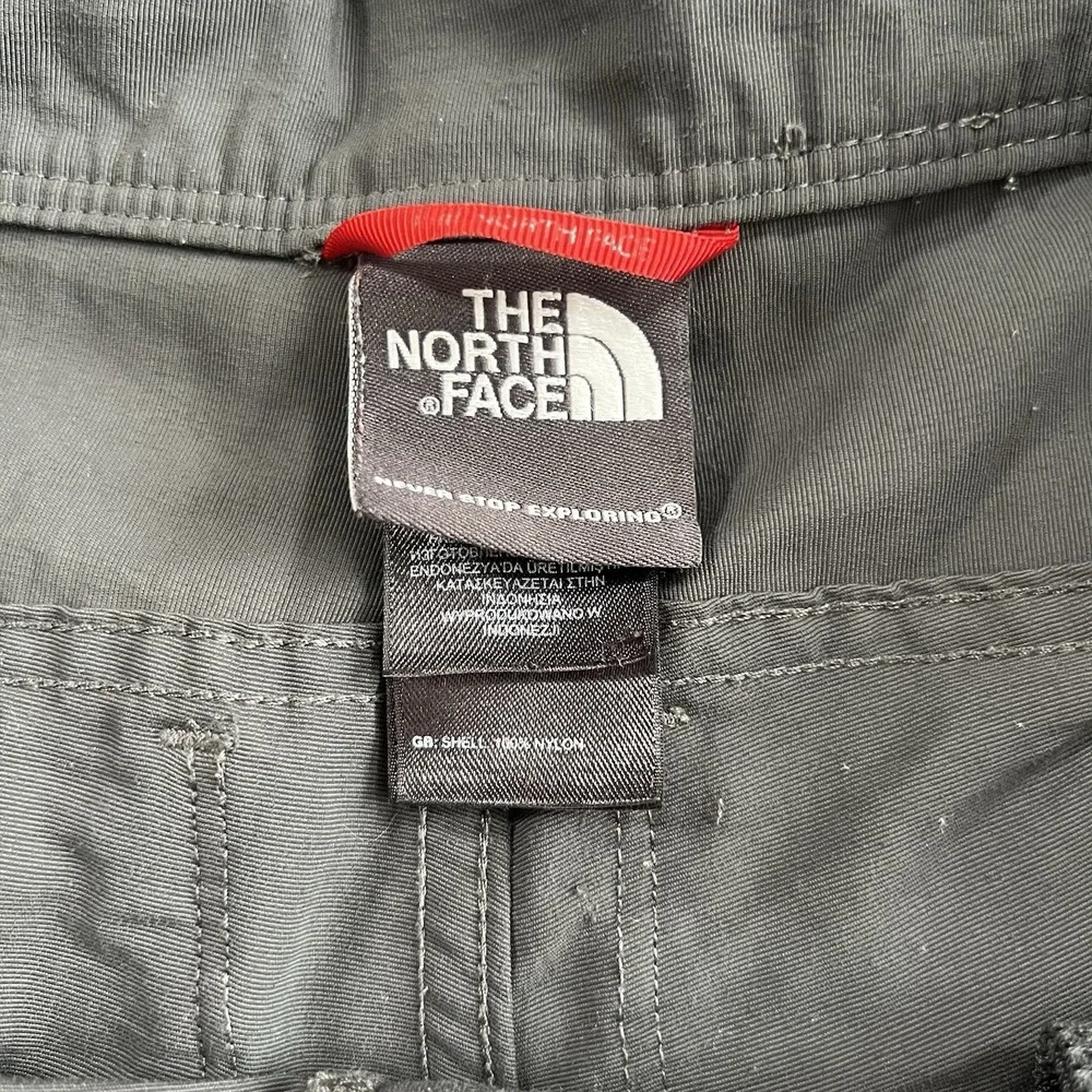 The North Face Men's 34 Cargo Hiking‎ Camping Utility Casual Shorts Nylon Climb